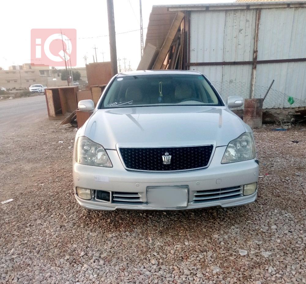 تويوتا كراون